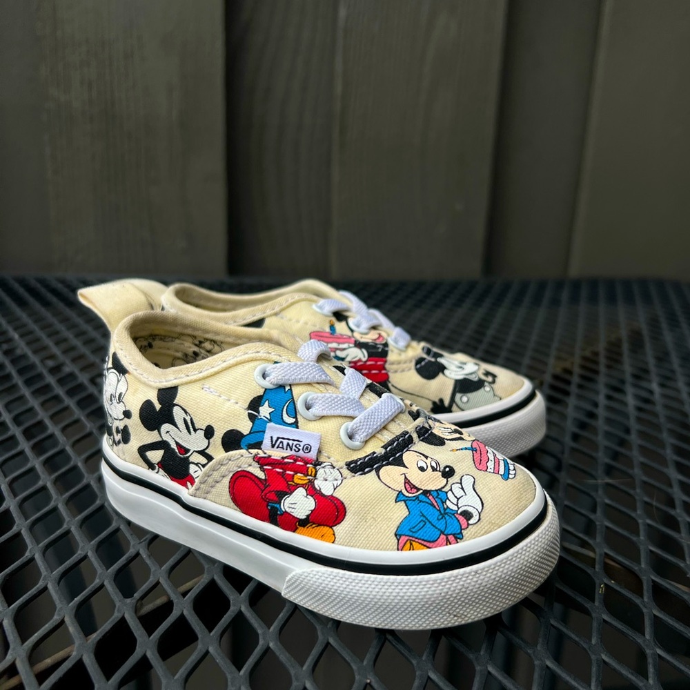 Vans Disney Mickey`s Birthday 5T Baby`s Canvas Skate Shoes
